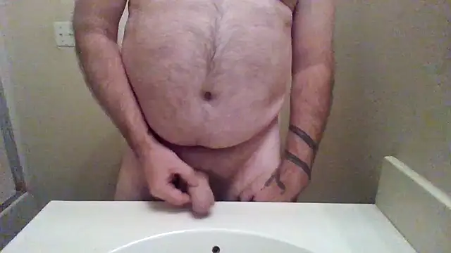 WatchinU82 online show from November 17, 5:43 am