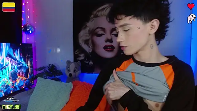maxiy 001 online show from July 5, 2:48 am