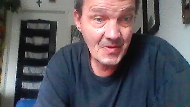 Snapshot of Bigpenis6y chatting on September 22, 9:31 am Bigpenis6y online show from September 22, 9:31 am