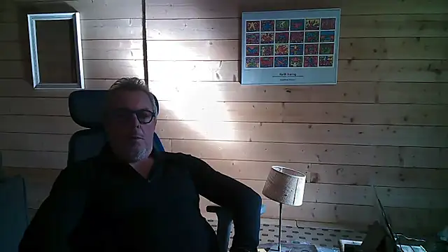 Snapshot of lelohop chatting on March 20, 1:04 pm lelohop online show from March 20, 1:04 pm