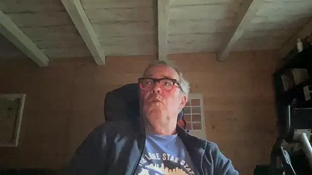 lelohop online show from March 18, 7:22 am