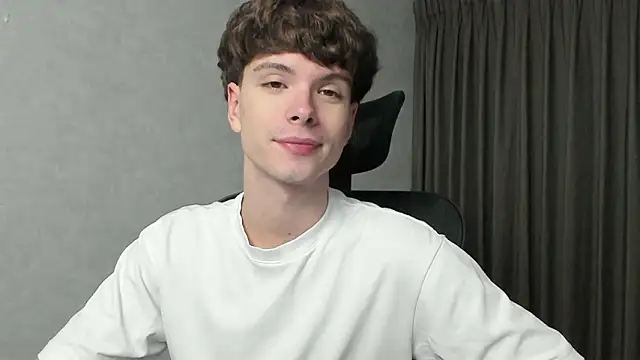 calvin love you online show from March 3, 6:15 pm