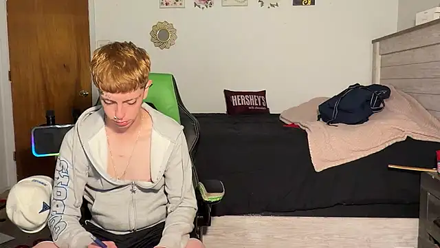 twentywithafelonyy online show from November 12, 4:13 pm