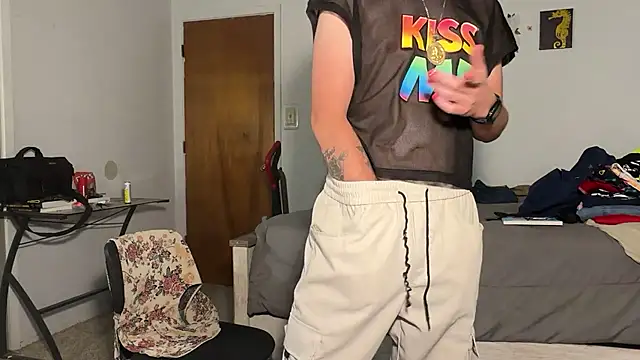 twentywithafelonyy online show from November 4, 2:12 am