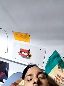 indianjhonny9123 online show from November 30, 1:18 am