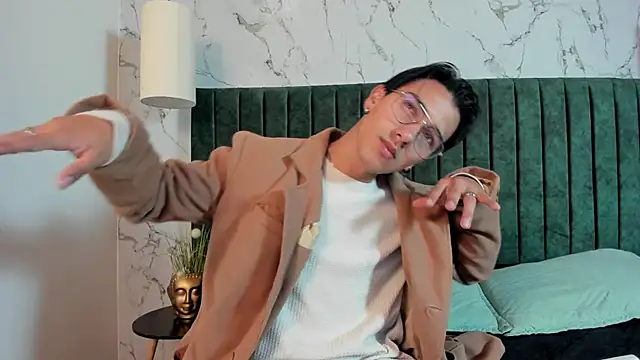 Andy Joy  online show from April 1, 12:18 pm