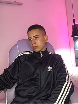 JackSwan18 online show from October 9, 4:06 am