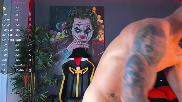 Snapshot of jordan_mayers02 chatting on January 7, 9:10 am jordan mayers02 online show from January 7, 9:10 am