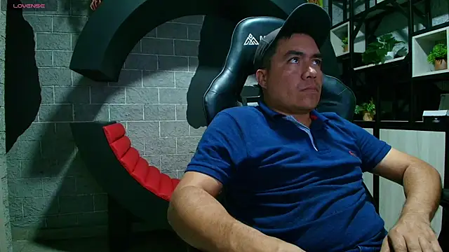 Jhonatan Morales S online show from January 14, 11:48 pm