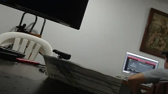 Jhonatan Morales S online show from March 13, 6:26 am