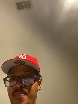 Snapshot of demonpt3 chatting on March 23, 3:32 am demonpt3 online show from March 23, 3:32 am