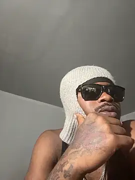 SluttyLyfe4L online show from June 3, 2:33 pm