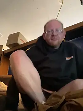 theoneandonlyniko online show from April 4, 6:38 pm