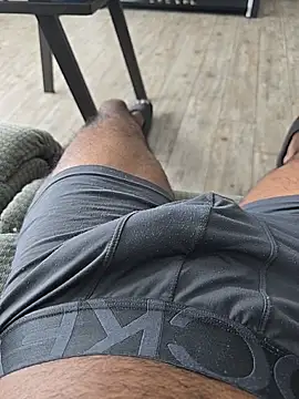 Keshuloveyou online show from January 31, 8:22 pm