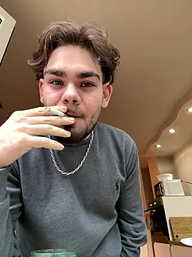 JuNIs  online show from January 19, 8:16 am