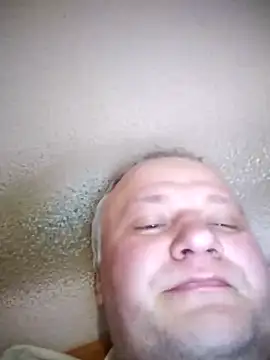 nudistu021 online show from February 3, 4:56 pm