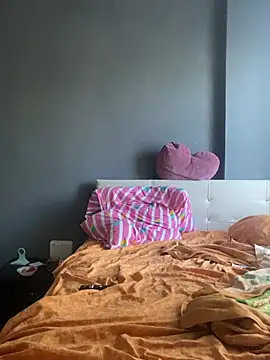 hardbigcock16 online show from July 17, 6:53 am