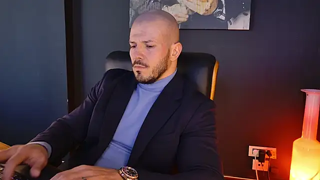 AngeloEric online show from November 24, 11:44 am