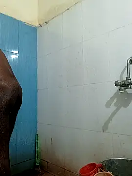 Chocolate stud10 online show from June 6, 4:13 pm