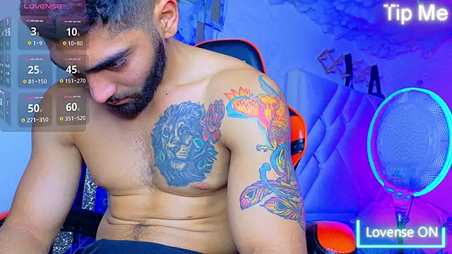 Rich boy01 online show from February 3, 6:57 pm