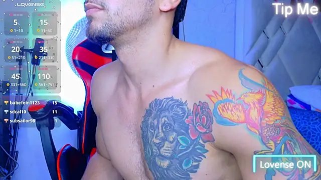 Rich boy01 online show from November 3, 9:05 pm