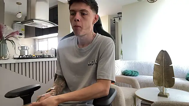 IsmaelRichardson online show from February 27, 3:55 pm