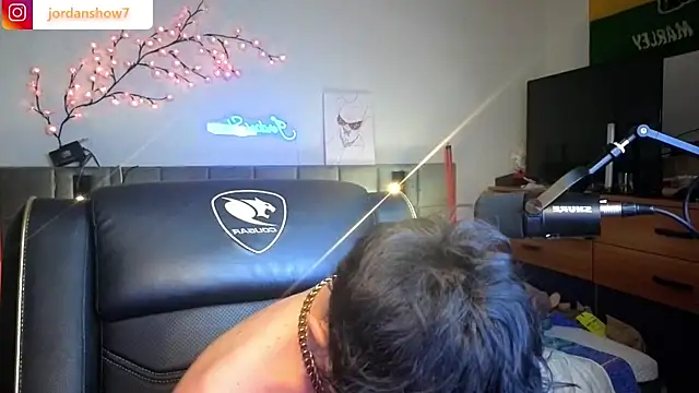 JordanShow online show from March 1, 7:02 pm