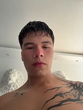 Logan smith1 online show from June 9, 8:54 pm