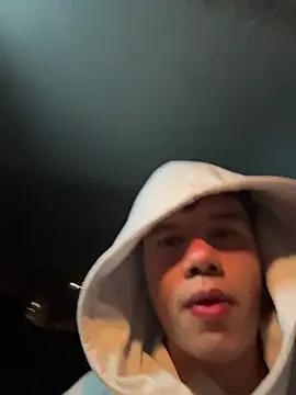 Logan smith1 online show from April 3, 6:21 am