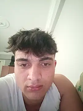 boy 3835 online show from March 16, 12:00 pm