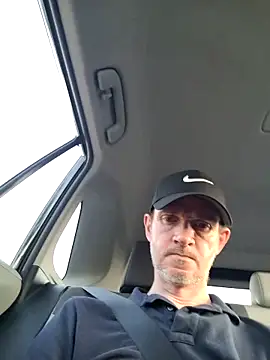 Drewpackn8 online show from May 10, 12:34 am