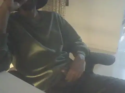 dominanthubby online show from December 3, 11:57 pm