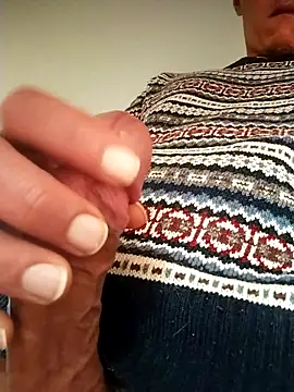 gigolopez1 online show from February 8, 12:10 pm