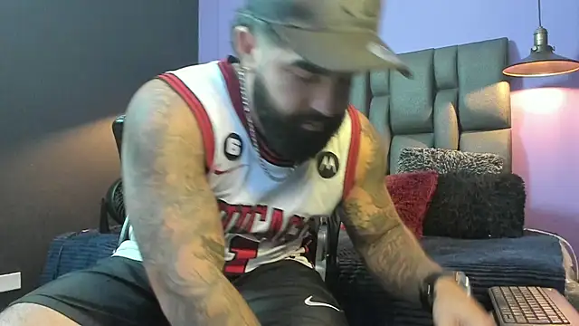 Lyon vach online show from November 20, 11:14 pm