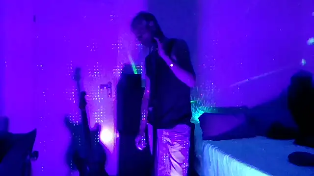 brunoguunot online show from February 13, 7:41 pm