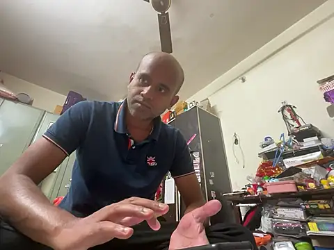 SammyChocolateIndian online show from January 12, 9:19 am