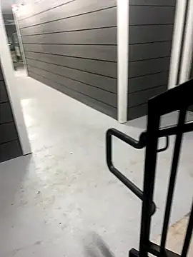 zeekBbc online show from November 15, 8:38 am