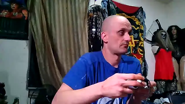 slinginbigD online show from March 9, 9:03 am