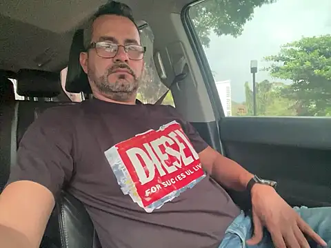 party2025 online show from March 17, 9:35 pm