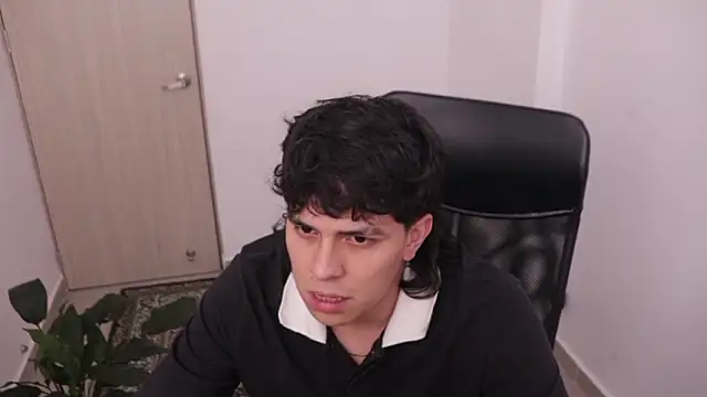 Tony Hoffa online show from March 2, 9:22 pm