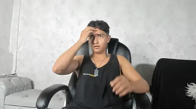 Muichiro tokito1 online show from December 20, 4:42 am