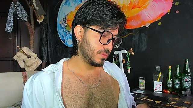 Snapshot of Ackerman_Eren_ chatting on January 4, 2:46 pm Ackerman Eren  online show from January 4, 2:46 pm