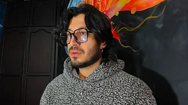 Ackerman Eren  online show from October 31, 9:29 pm