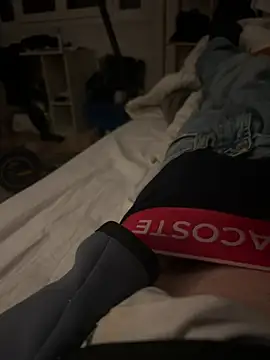 pignoufe online show from March 12, 11:56 pm