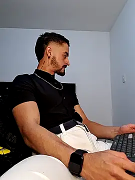 MAXIMUS MASTE3 online show from February 21, 2:06 am