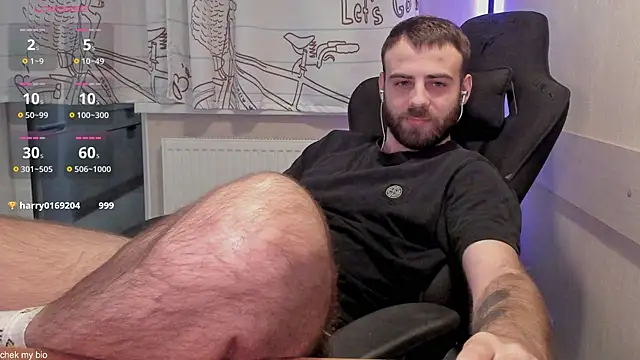 OtisRam online show from November 11, 12:04 am