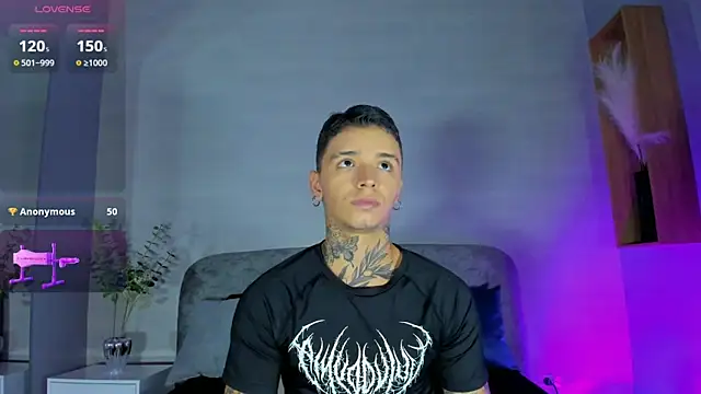 Ian Castillo  online show from June 23, 12:31 pm