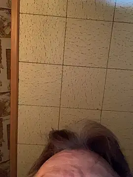 Tonybaloney1972 online show from April 23, 12:29 pm