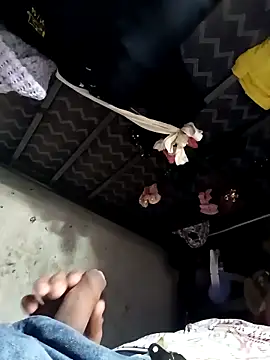 rayhot69 online show from February 6, 5:30 pm