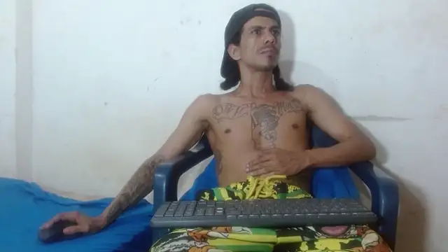 damian bottom bigcock online show from January 8, 12:27 am